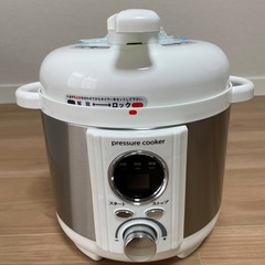 【新品　未使用】LIVCETRA 電気圧力鍋　LPC-T12/W