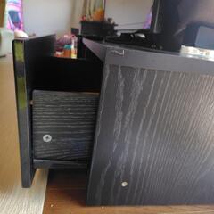 テレビボードの画像