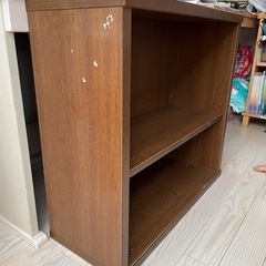 カラーボックスタンス