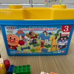 アンパンマンとなかよしどうぶつバケツの画像