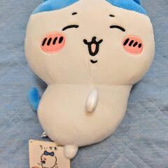ハチワレのぬいぐるみ