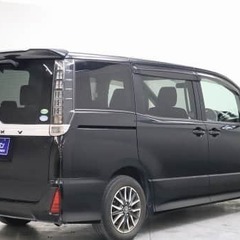 【自社ローン対象】トヨタ　ヴォクシー　両側電動スライドドア　メモリーナビ　後席モニター　ETCの画像