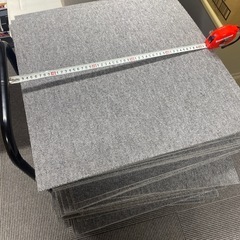 【取引中】タイルカーペット