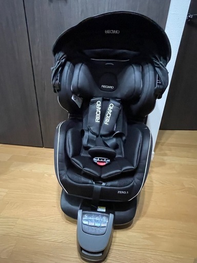 レカロ　ゼロワン　チャイルドシート