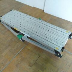 【中古】ナカオ 可搬式 作業台 足場台 GTW-10 使用質量150kg 四脚調節式足場台 アルミ製 脚伸縮 キャスター付 折りたたみ 建設 仮設 工事 作業の画像