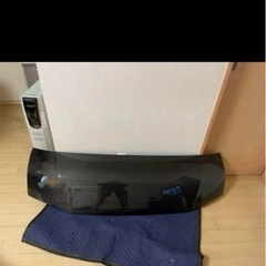 ハイエースバットフェイスカーボン　
ボクシースタイルの画像