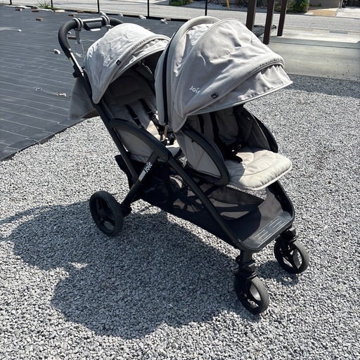 年子ワンオペ　ジョイー　二人乗り　ベビーカー