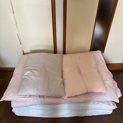 シングル敷布団2枚セット、枕2個