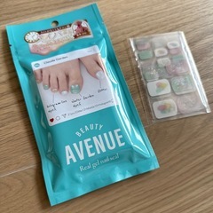 ネイルシール　新品未使用品と余り