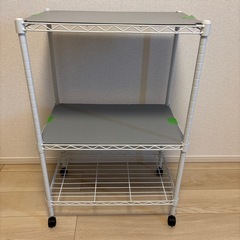 無料　スチールラック　キャスター