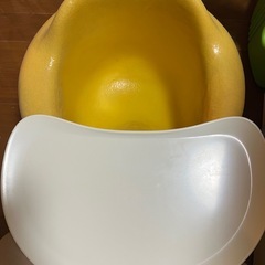 ベビー椅子の画像