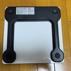 決まりました！【美品】チョコザップ　体重計の画像