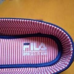 FILA シューズの画像