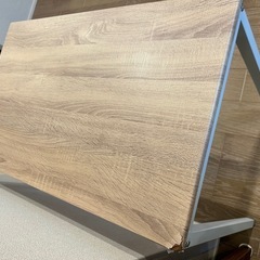 テーブル　タンスのゲンの画像