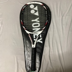 テニスラケット ケースカバー付きの画像