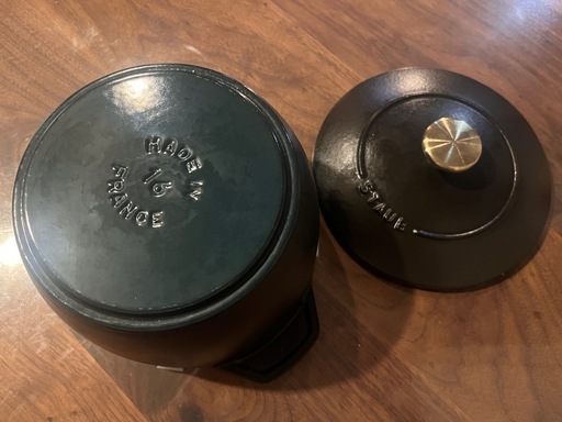 【美品】STAUB ストウブ　ラ ココット　DE GOHAN　Mサイズ　16cm　色ブラック