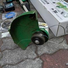 マキタ充電草刈り機　MUR100DSHCの画像