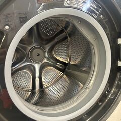値下げしました!!🙄HITACHI/11/6.0Kgドラム式洗濯機/2016年式/BD-SV110AR🙄🙄5554🙄の画像