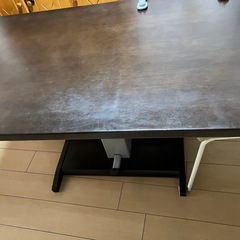 ニトリ昇降式ダイニングテーブル