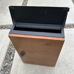 ポスト　postの画像