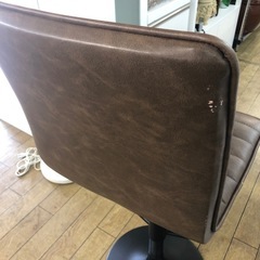 昇降式チェアーの画像