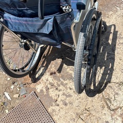 話し中自走式車椅子の画像