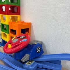 トミカのおもちゃの画像