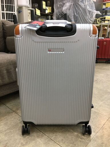 海外・日本製品のサルベージ品　SWISS  MILITARY　スーツケース