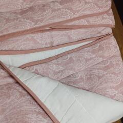 【未使用】イヴサンローラン　寝具敷きパッドの画像
