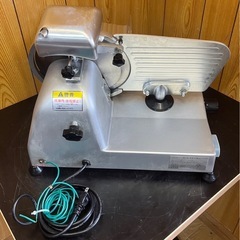 【動作確認済み】2021年 テンポス 業務用 ミートスライサー TBMS-220N 100V 回転刃22cm 幅440×奥行390×高さ350(mm) ハムスライサー 大阪の画像