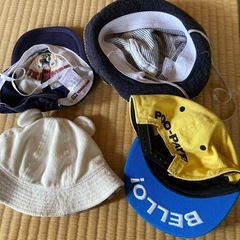 子供用帽子の画像