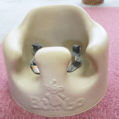 バンボ（Bumbo） ベビーソファ｜クールグレー｜専用腰ベルト付...