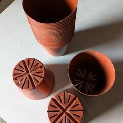 【新品】茶色のプラスチック鉢（バラ売り！）の画像
