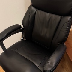 ワークチェア【定価より1/5価格でお譲りします】の画像