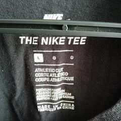 【中古】黒ＴシャツLの画像