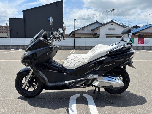 MF10 即乗れます。自賠責保険付き早い者勝ち！フォルツァZ250 