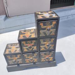 バリ島 バティック貼付け三段箪笥