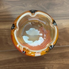 花びら型ガラス花器　花瓶　の画像