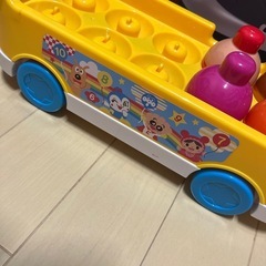 それいけ! アンパンマン ～脳を育む～かぞえて つみつみ バスの画像