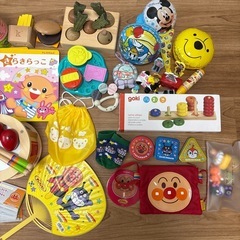 アンパンマン知育玩具ヤマハ音楽教室はらぺこあおむし　木のおもちゃ　　楽器の画像