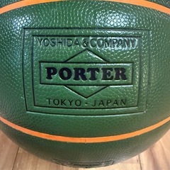 SPALDING × PORTER コラボ バスケットボールの画像