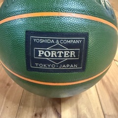 SPALDING × PORTER コラボ バスケットボールの画像