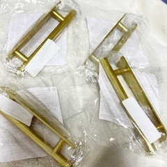 粘着式 取っ手 戸棚引きハンドル 扉 棚のツマミ インテリア 4点セット　DIYの画像