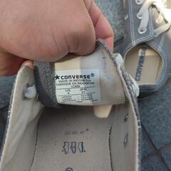 CONVERSEスニーカーの画像