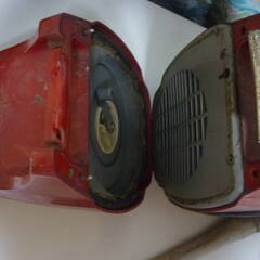 ジャンク品　古い掃除機　部品取りにどうぞ　三菱 掃除機　TC-1900　形　動作未確認　御自身で内外掃除して下さい（現状渡し）