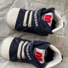 ベビーシューズ
