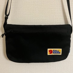 めっちゃきれい☺️　フェールラーベン サコッシュ 使用感なしの画像