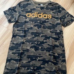 アディダスTシャツ160