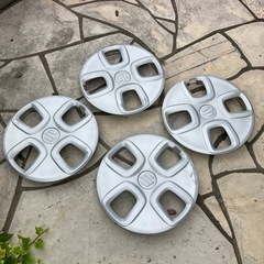 HA36S アルト　用　純正13インチ　ホイールキャップ4枚