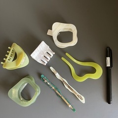美品 goldyブランド　髪留めセットの画像